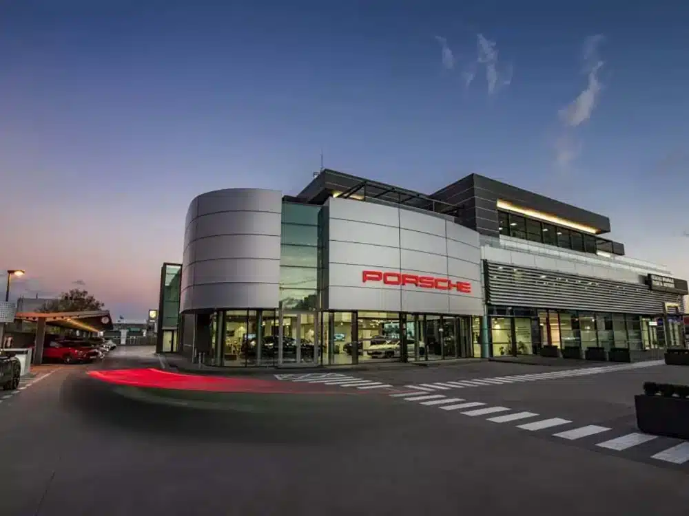 LSG Solutions project project: PORSCHE CENTER