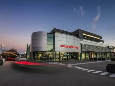 porshce-center-cover